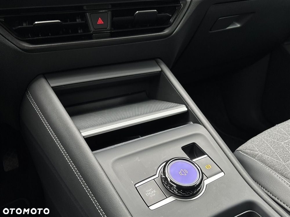 Volkswagen Tayron 1.5 eTSI mHEV Life DSG - 21