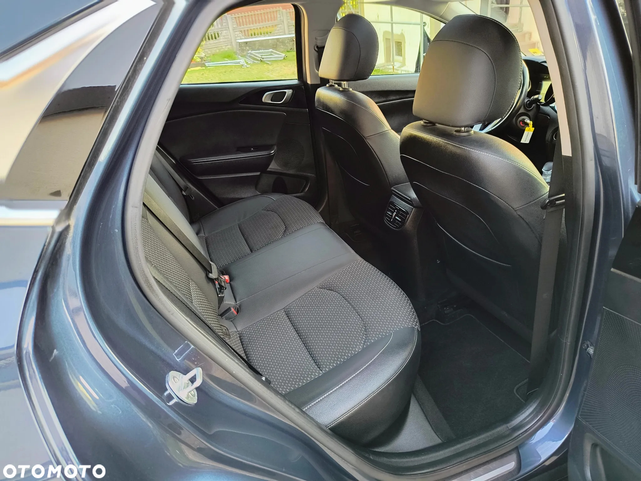 Kia XCeed 1.4 T-GDI OPF DCT7 JBL SOUND EDITION - 35