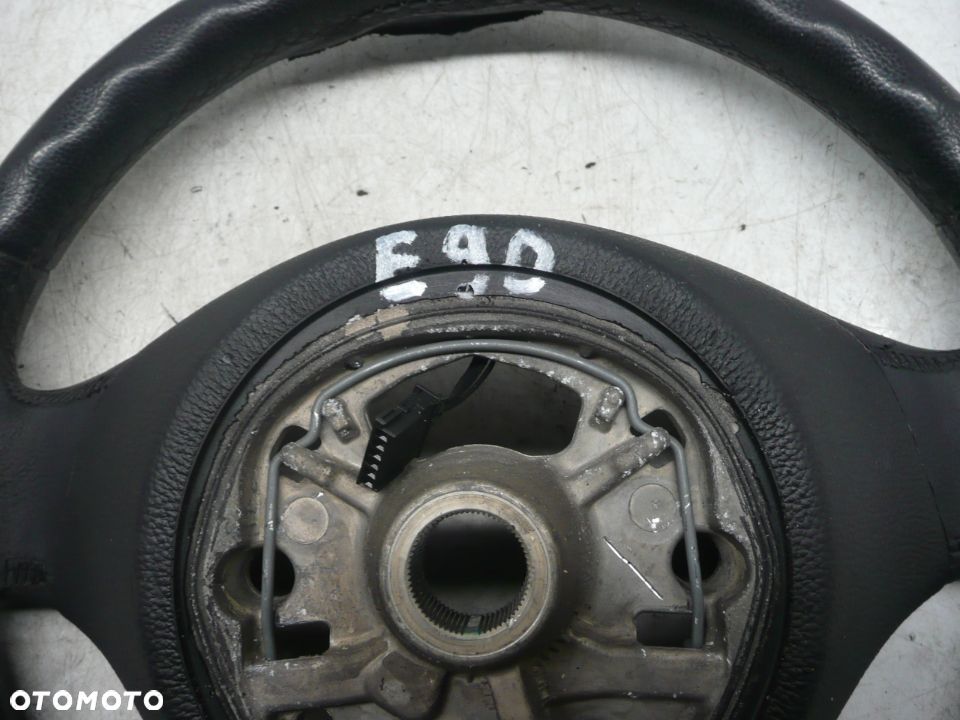 BMW E90 04-12  KIEROWNICA MULTIFUNKCYJNA - 6