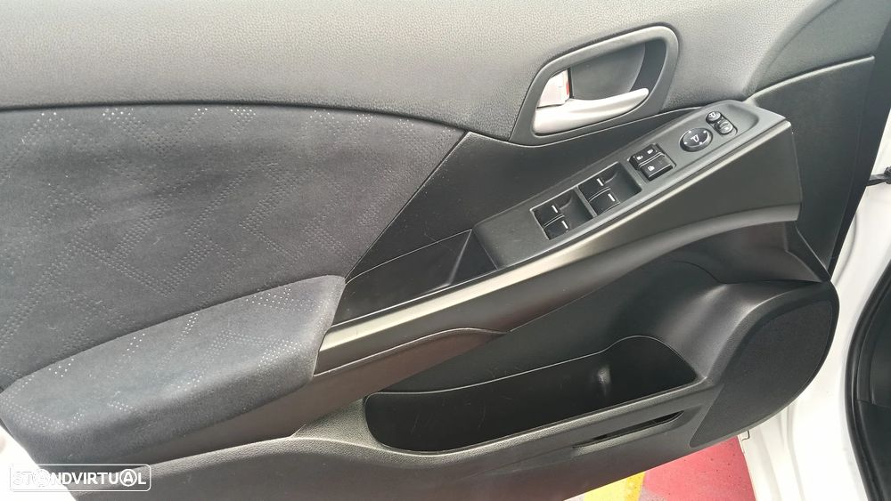 Honda Civic 1.6 i-DTEC Sport - 11