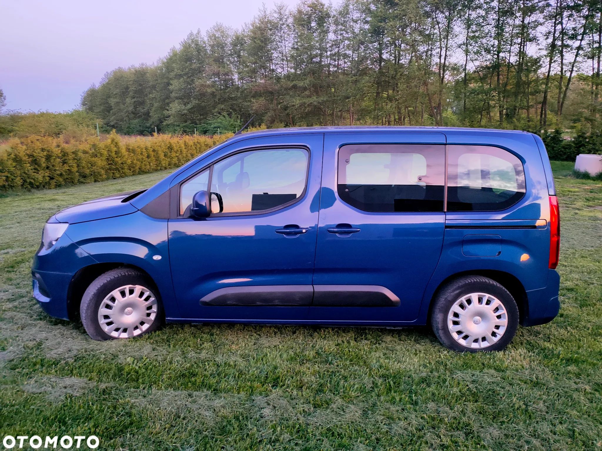 Opel Combo Life 1.2 Turbo Start/Stop - 1
