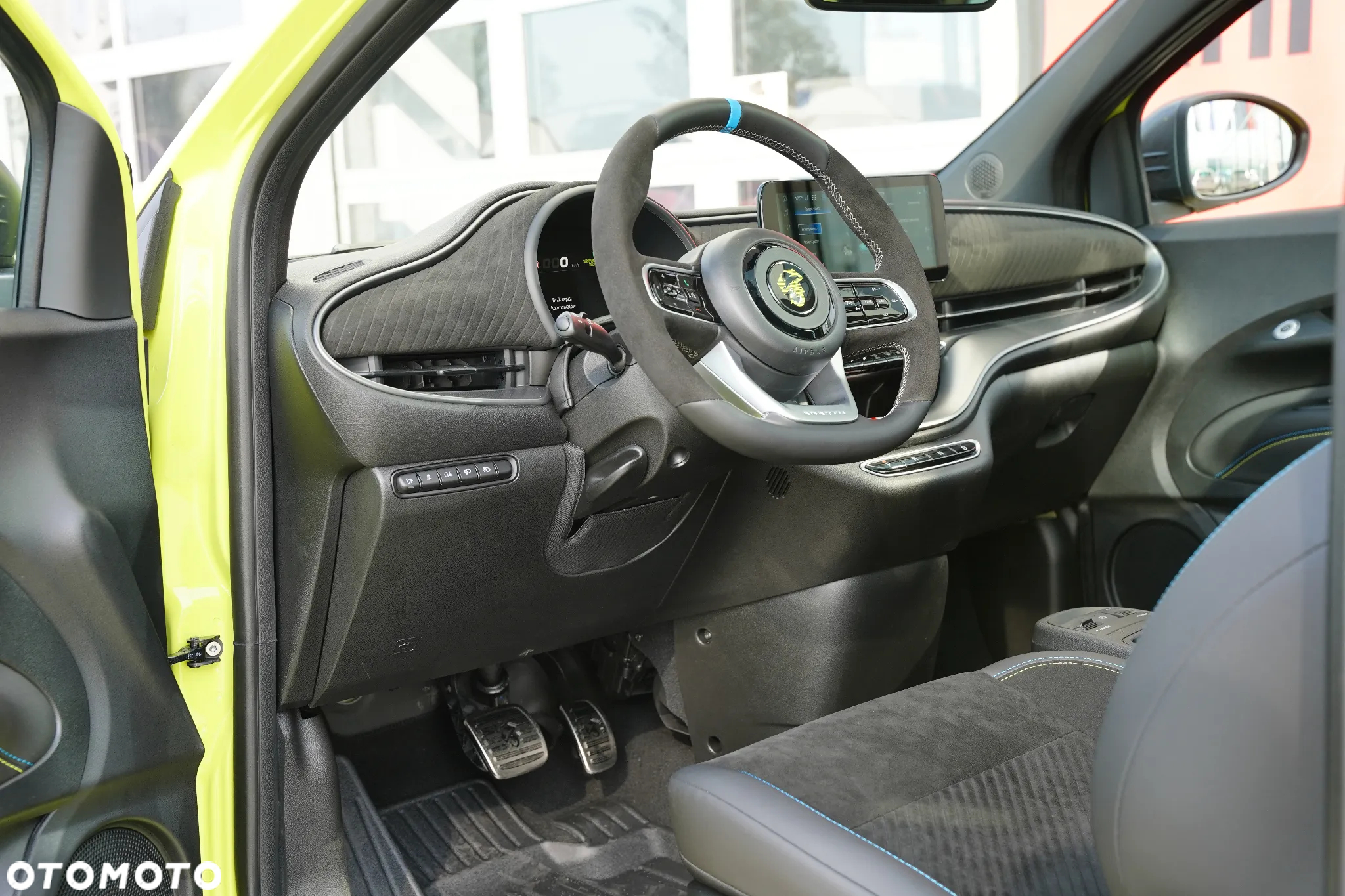 Abarth 500e - 14