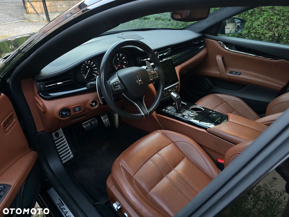 Maserati Quattroporte Modena - 21