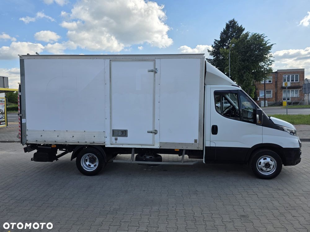 Iveco Kontener+Winda 35c146 - 5
