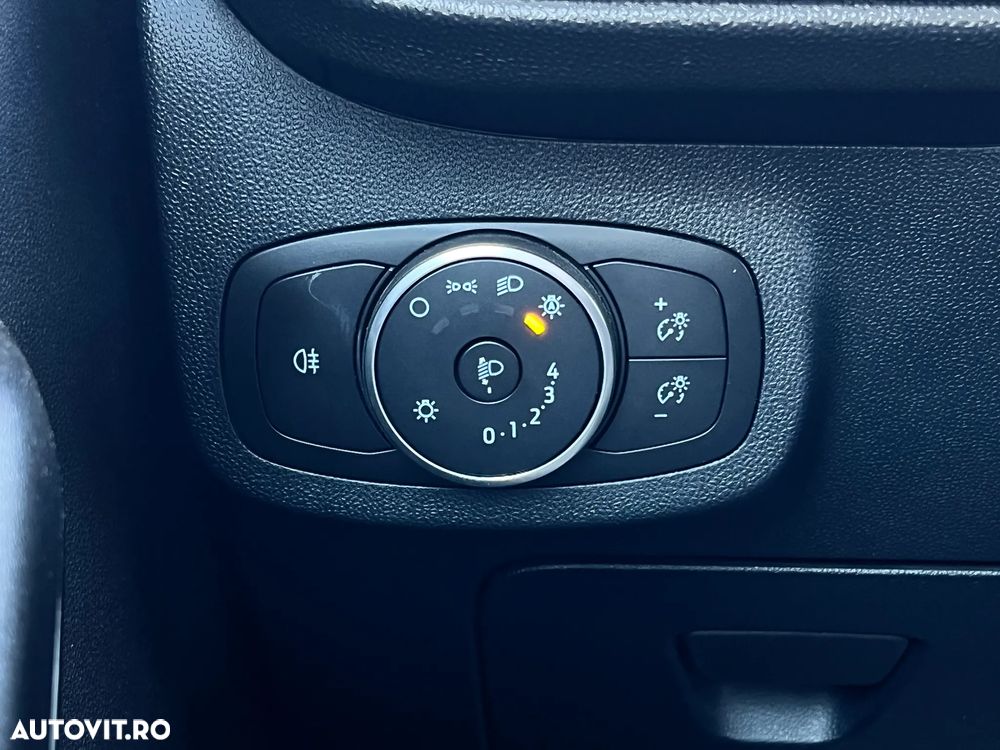 Ford Fiesta - 20