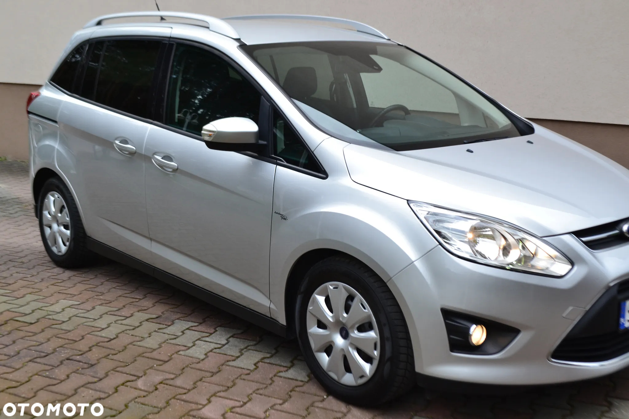 Ford Grand C-MAX 1.0 EcoBoost Start-Stopp-System Trend - 4