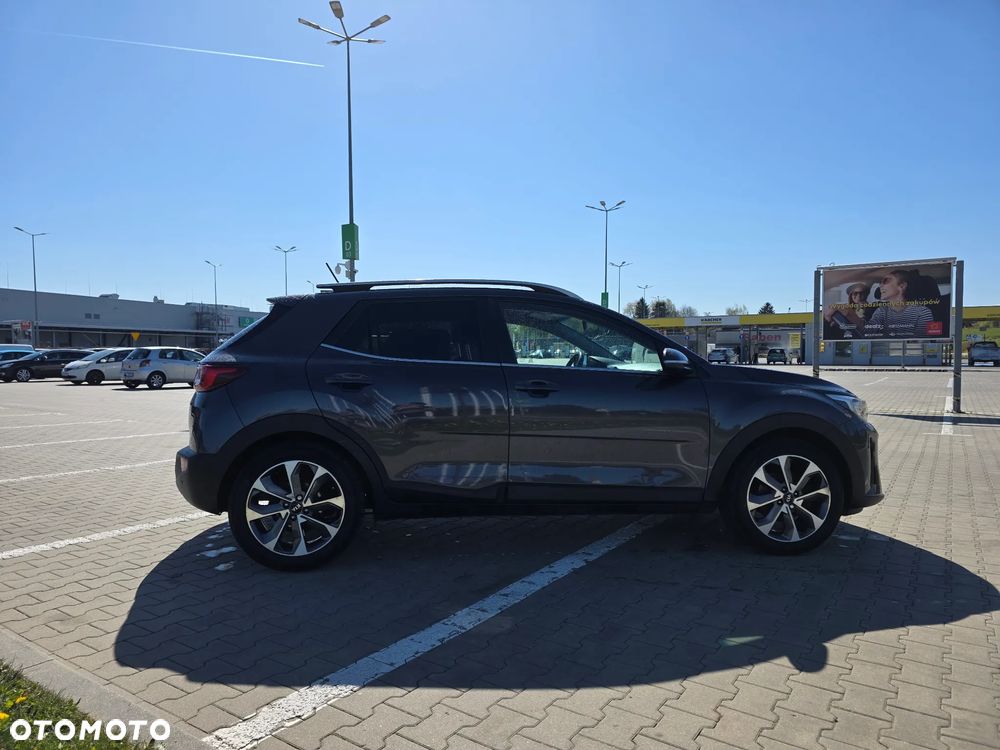 Kia Stonic 1.4 L - 7