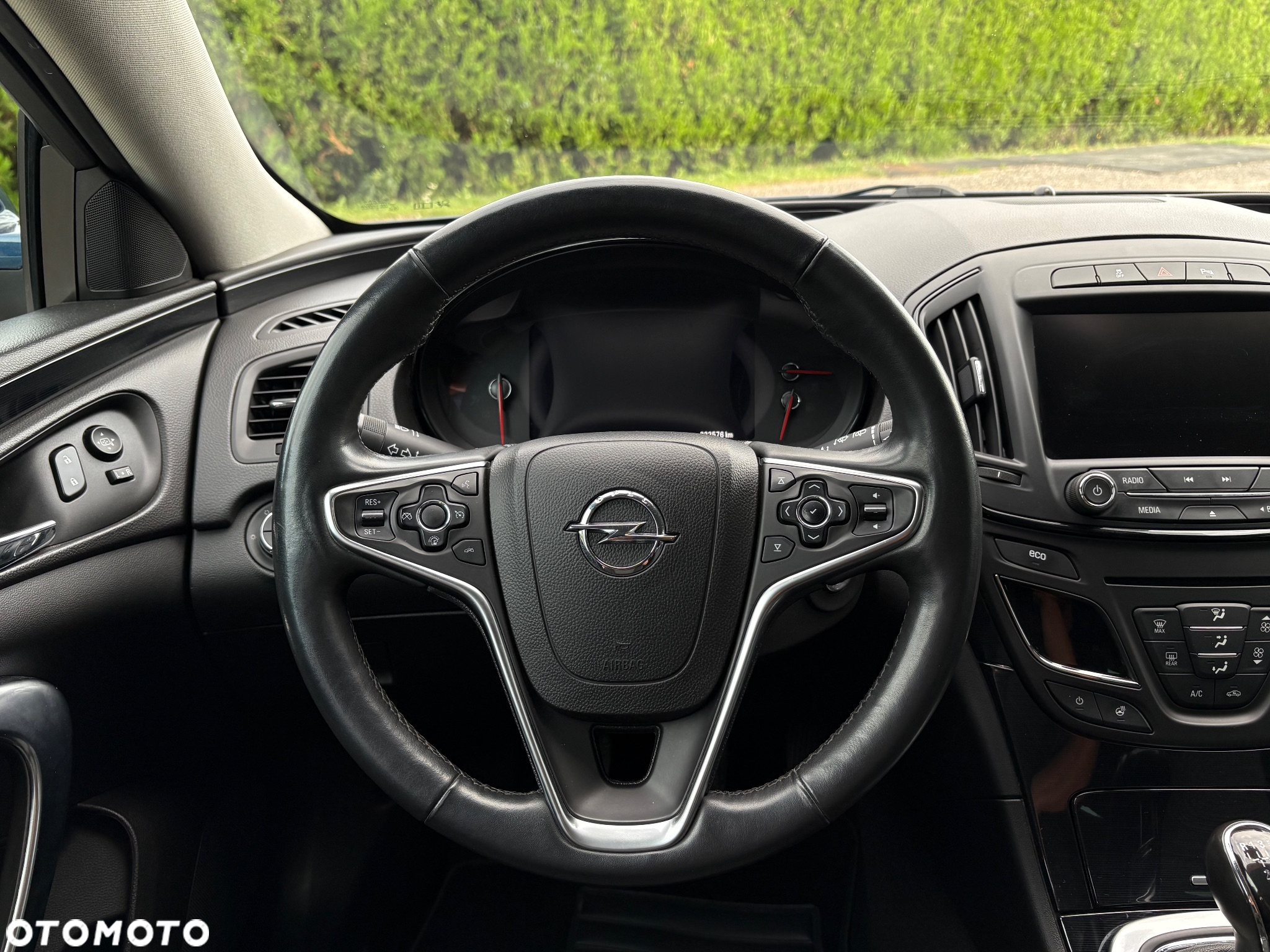 Opel Insignia - 13