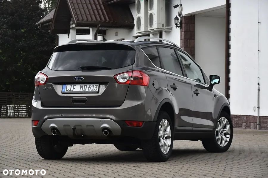 Ford Kuga 2.0 TDCi 2x4 Champions Edition - 8