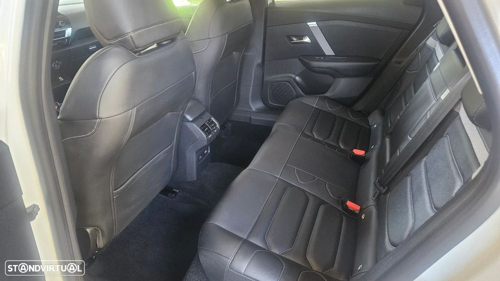 Citroën e-C4 X Shine Pack - 33