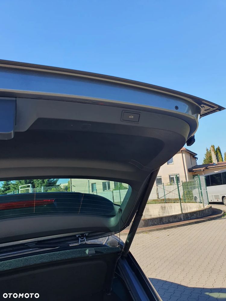 Skoda Karoq 1.5 TSI ACT Sportline - 11