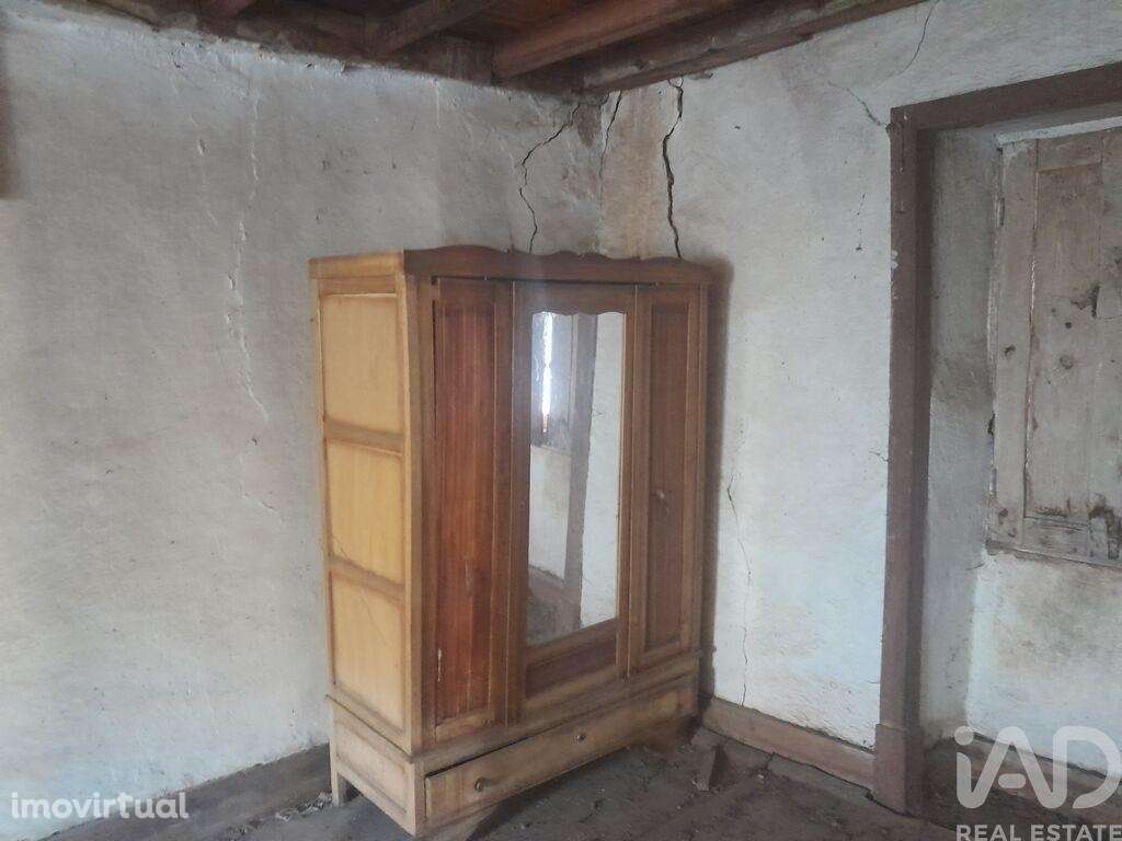 Moradia térrea T2 em Paul de 100 m2 - Grande imagem: 3/8