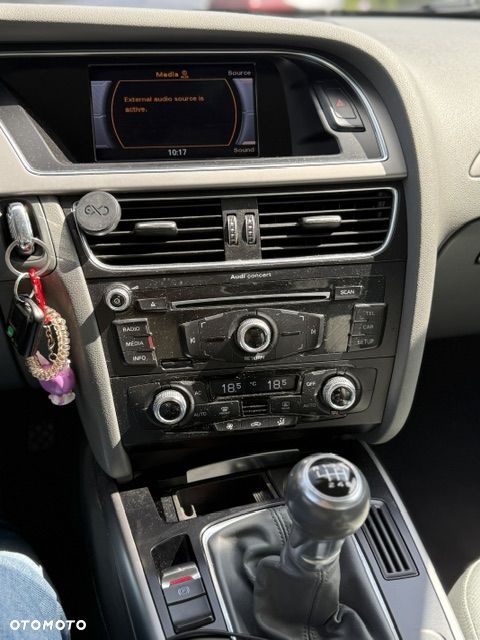 Audi A4 Avant - 10