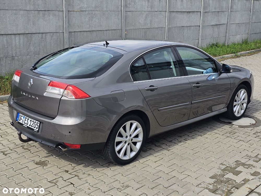 Renault Laguna - 8