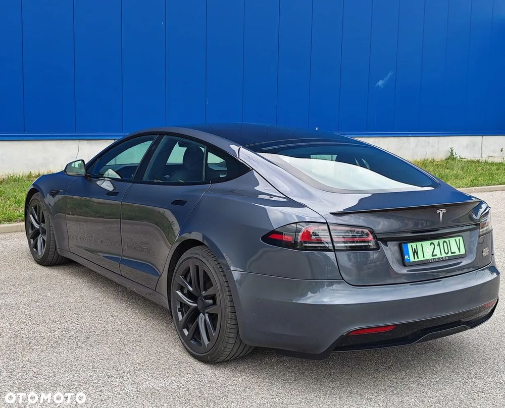 Tesla Model S Plaid - 9