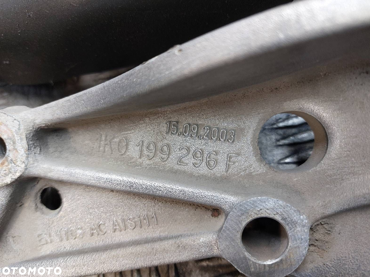 WAHACZ LEWY PRZÓD + PRAWY PRZÓD VW JETTA V 1K0199296F 1K0199295F - 2