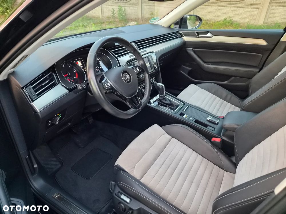 Volkswagen Passat 2.0 TDI SCR (BlueMotion Technology) DSG Highline - 6