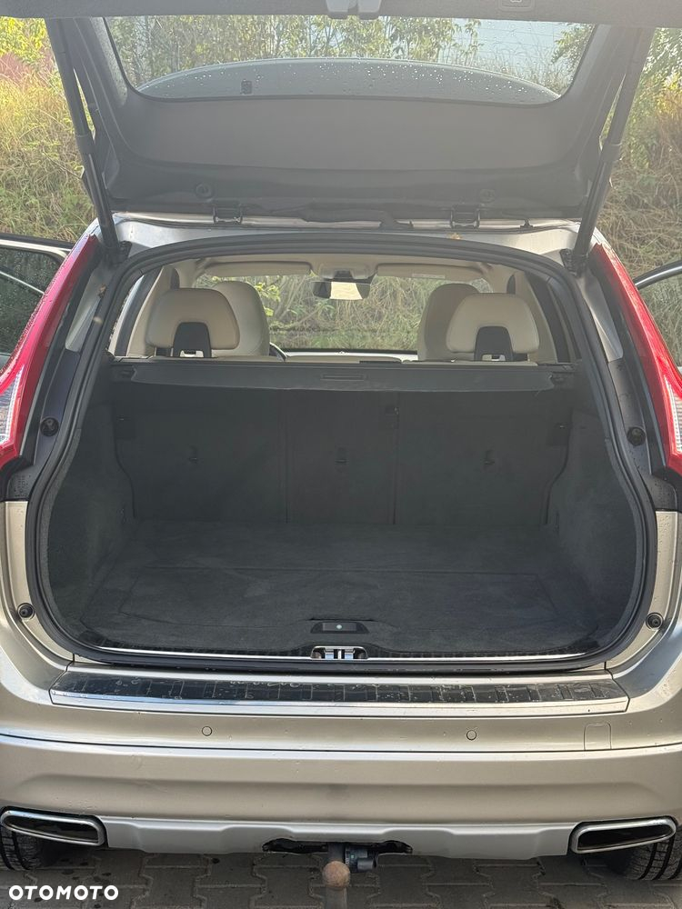 Volvo XC 60 D5 AWD Summum - 15