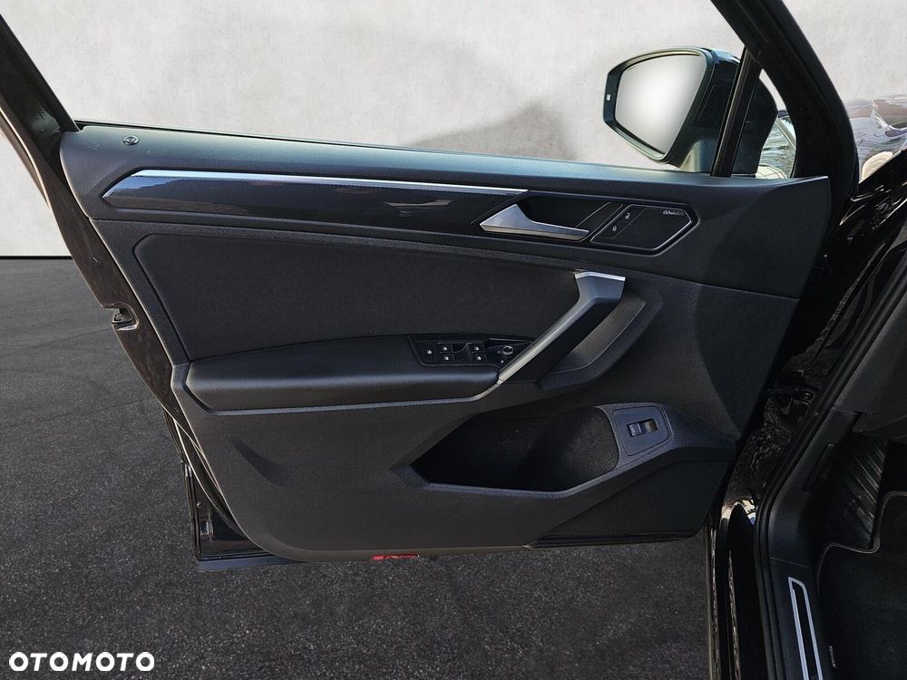 Volkswagen Tiguan - 17