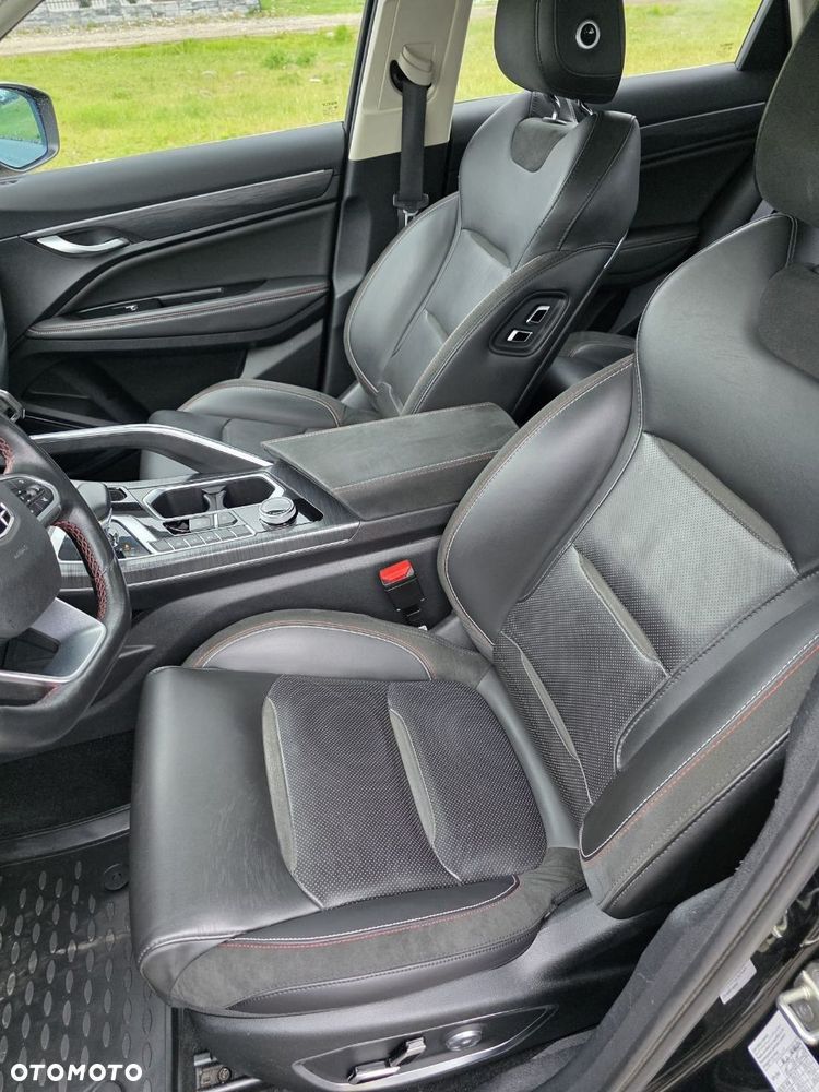 Geely Tugella - 9