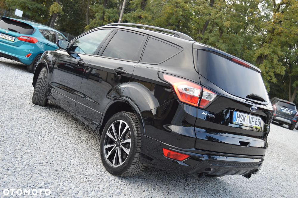 Ford Kuga 2.0 TDCi 4x4 ST-Line - 28