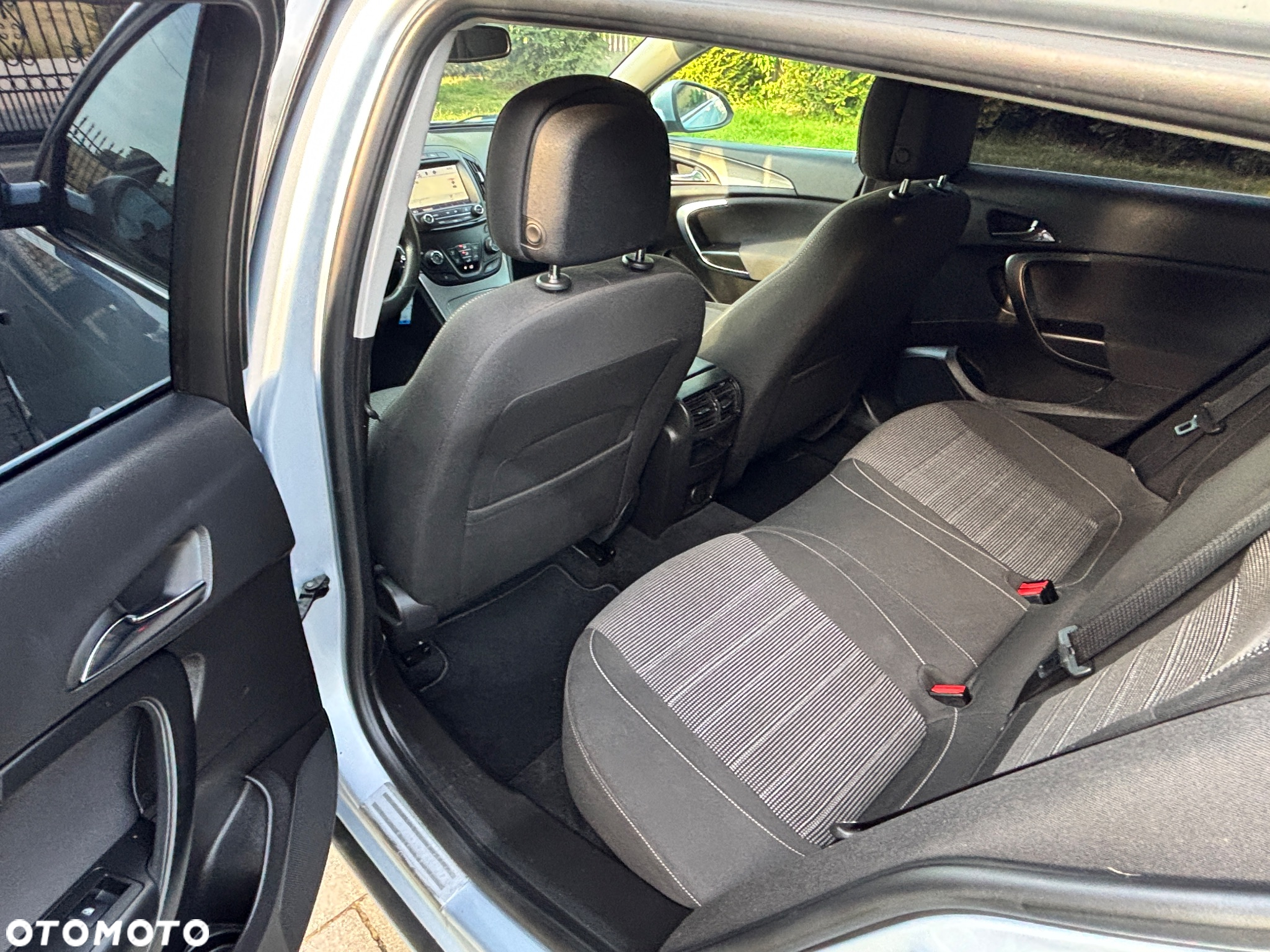 Opel Insignia 2.0 CDTI Edition - 16