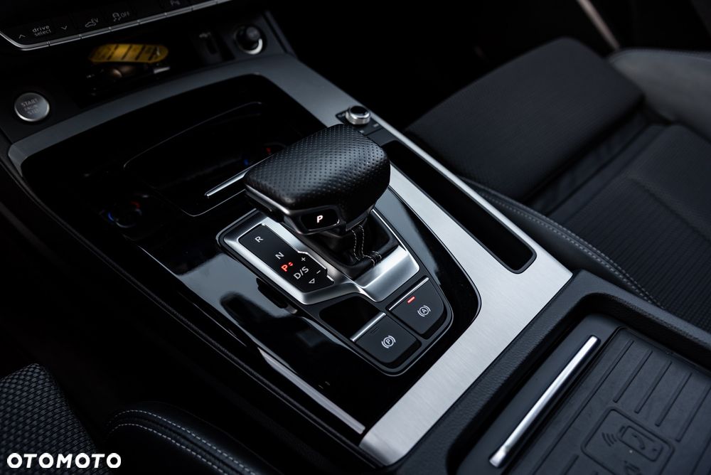 Audi Q5 50 TFSIe quattro S tronic S line - 31