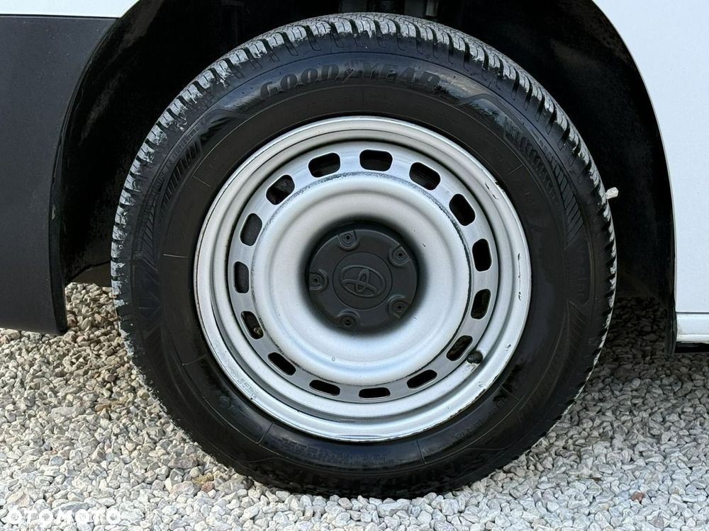 Toyota Proace City - 9