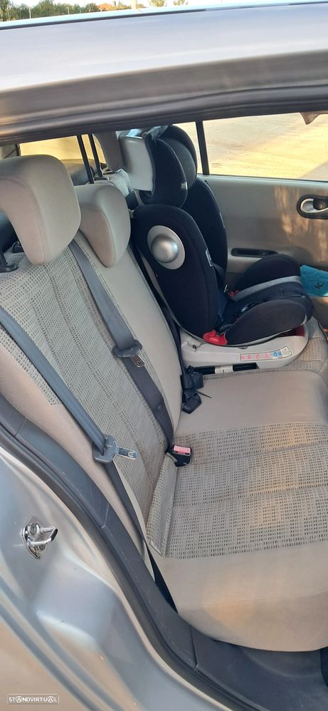 Renault Mégane 1.5 dCi Dynamique - 44