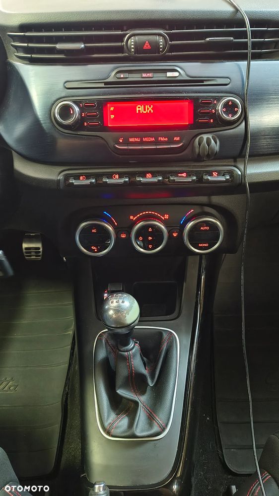 Alfa Romeo Giulietta 1.4 TB MultiAir Distinctive - 16
