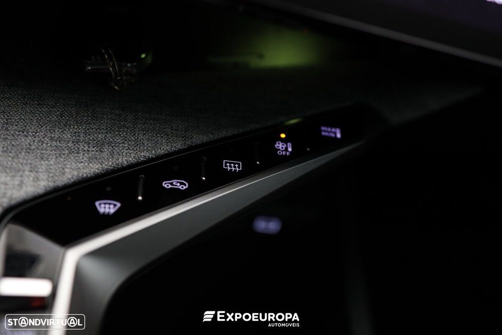 Peugeot 3008 1.2 Hybrid Allure Pack e-DCS6 - 25