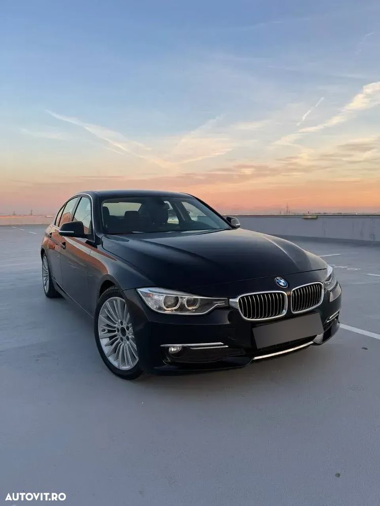 BMW Seria 3 320d Efficient Dynamic Edition Aut. Luxury Line - 1