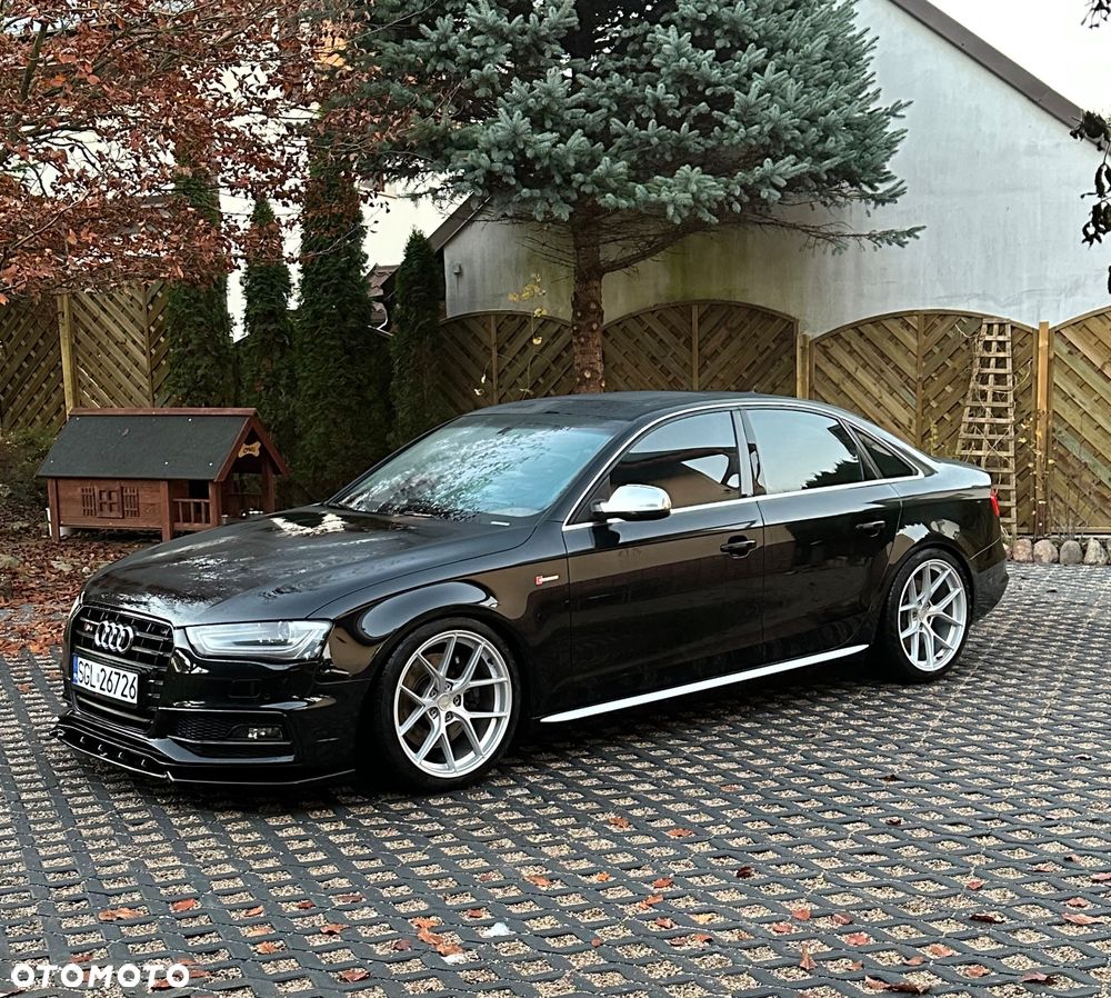 Audi S4 Limousine - 1