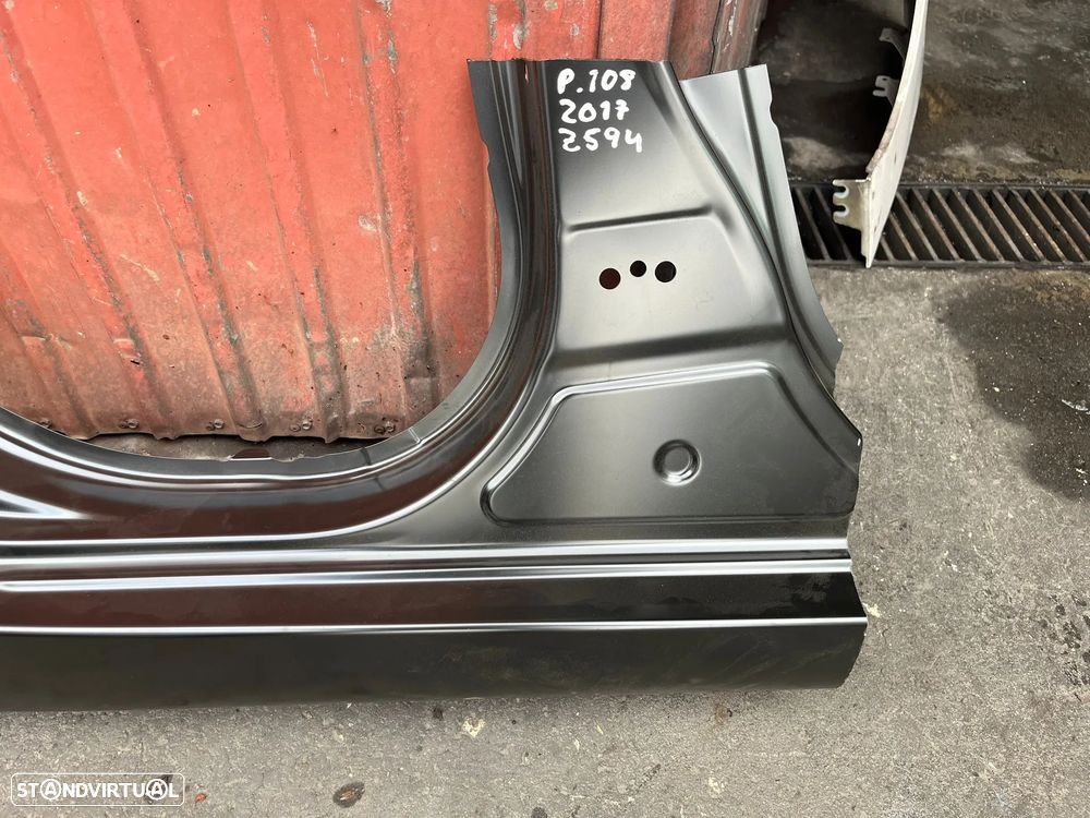 Peugeot 108 PAINEL EMBALADEIRA TRAS DIREITA - Z594 - 3
