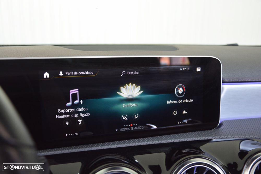 Mercedes-Benz A 180 d 7G-DCT AMG Line - 26