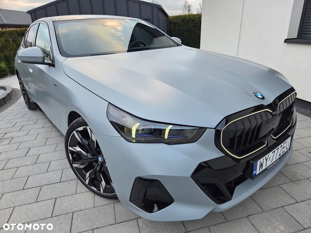 BMW Seria 5 520d xDrive mHEV M Sport - 16