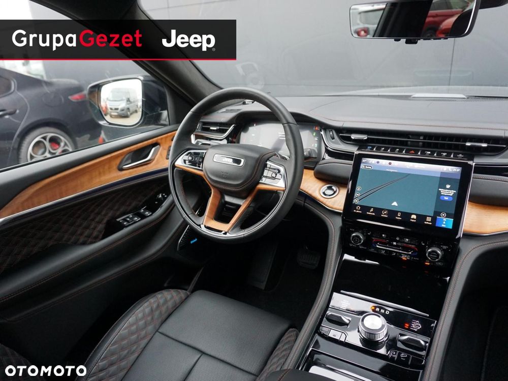 Jeep Grand Cherokee - 5