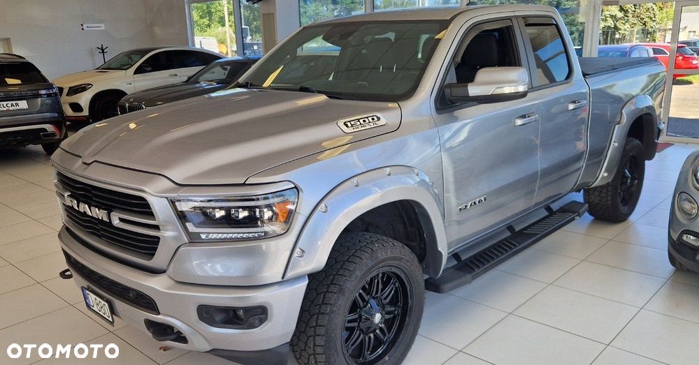 Dodge RAM - 12
