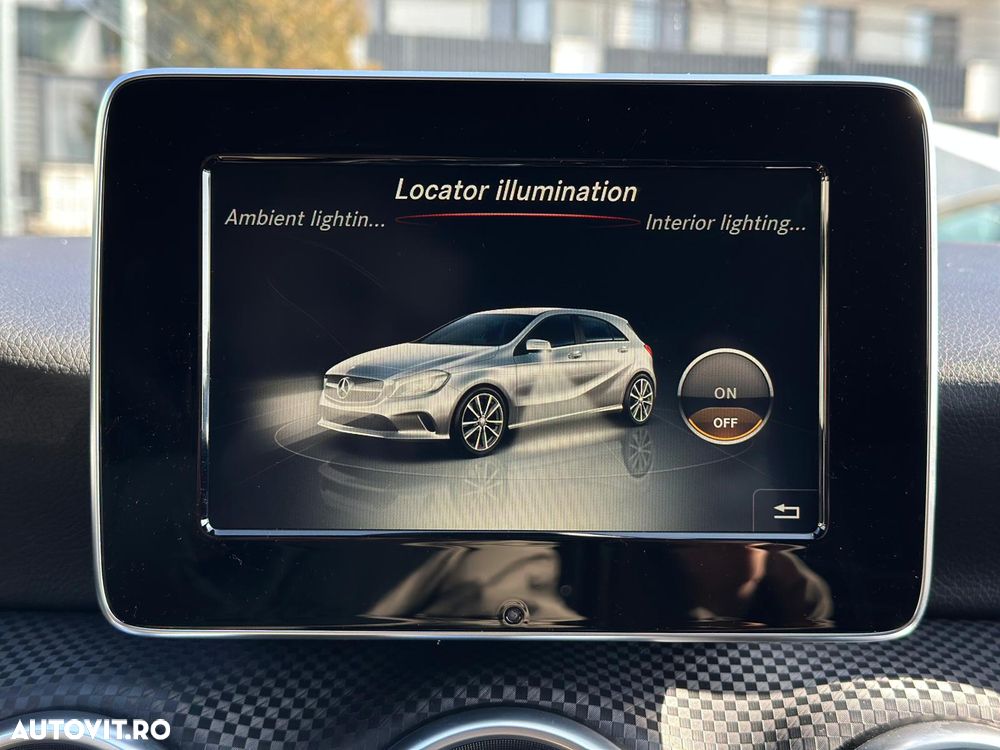 Mercedes-Benz A 180 7G-DCT Urban - 29