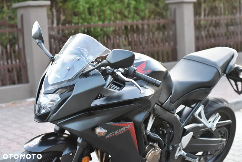 Honda CBR - 24