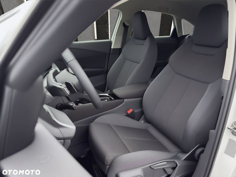 Audi Q3 Sportback - 14