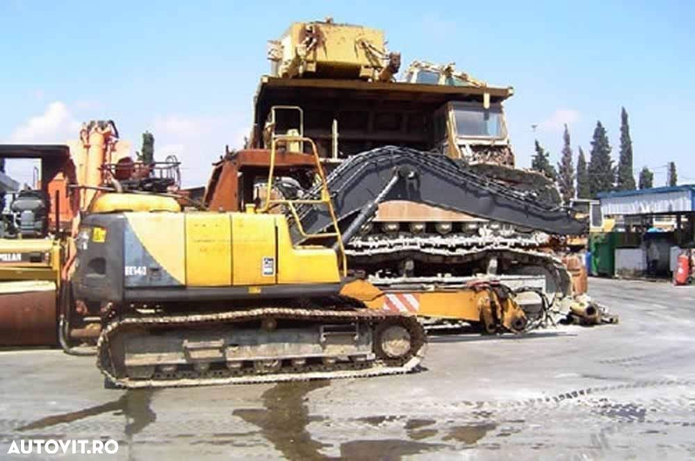 Dezmembrez excavator volvo ec140 lc din 2000 - 1