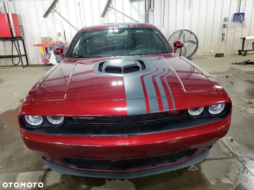 Dodge Challenger Automatik R/T Plus - 5