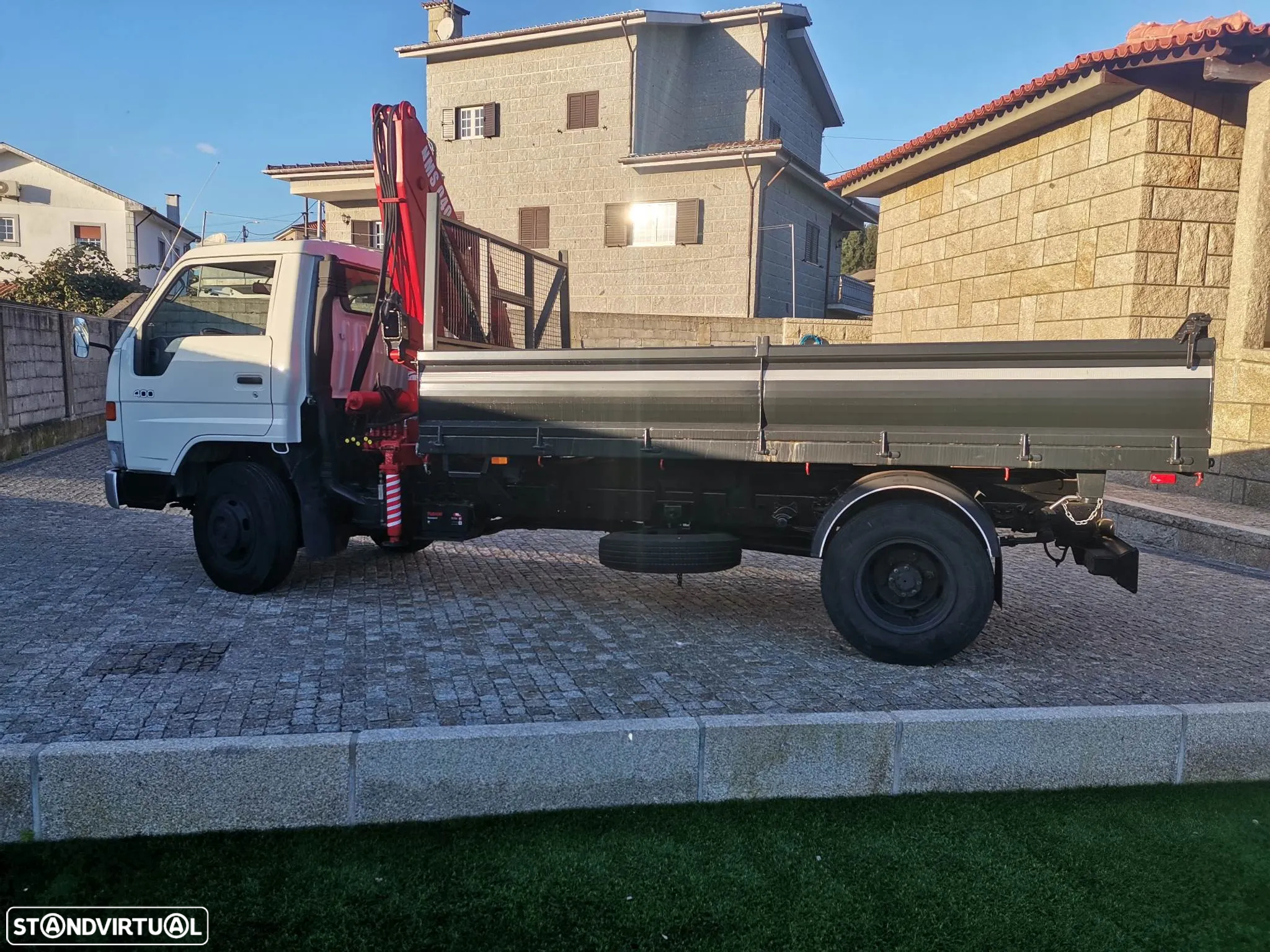 Toyota DYNA ( 32 BUN5) 7.0 - 4