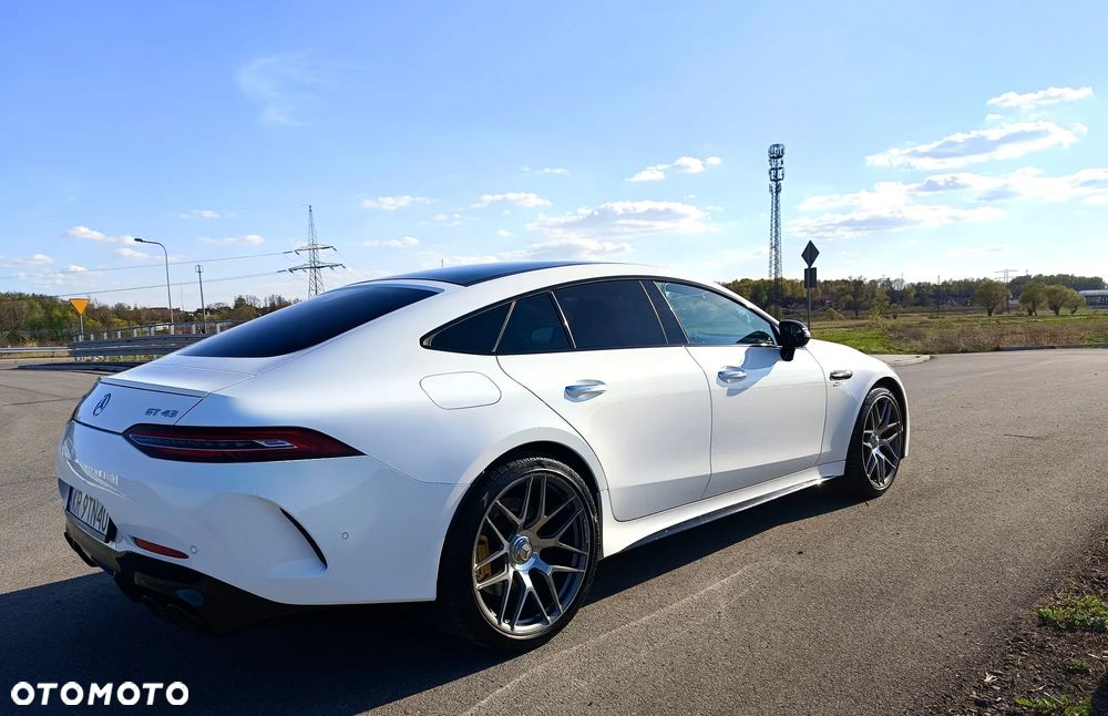 Mercedes-Benz AMG GT - 16