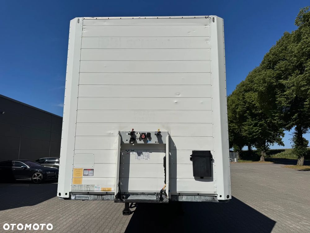 Schmitz Cargobull Izoterma , Doppelstock, oś podnoszona, 332.000 km!! - 6
