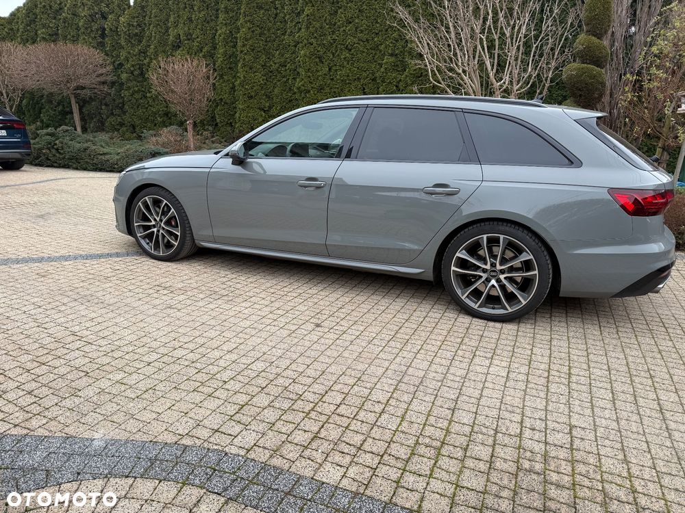 Audi S4 Avant - 22