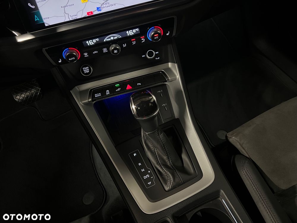 Audi Q3 Sportback - 30