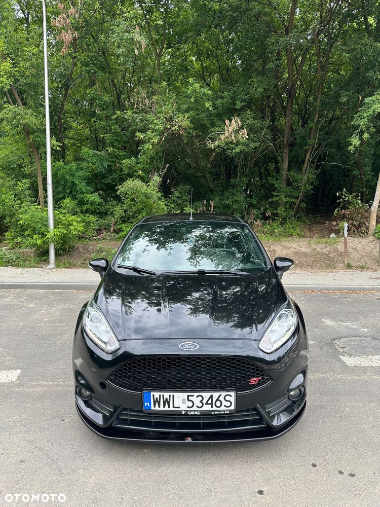 Ford Fiesta ST2 - 2