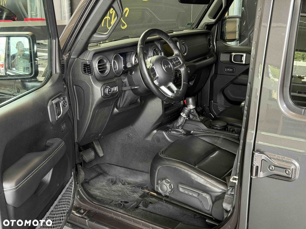 Jeep Wrangler Unlimited GME 2.0 Turbo Sahara - 15